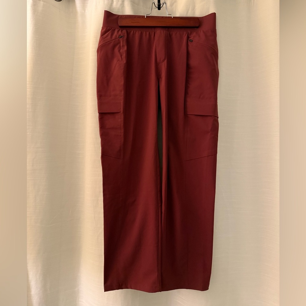Eddie Bauer Women’s Joggers (2)